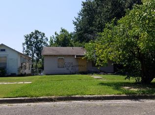 1409 Ellsworth St, Muskogee, OK 74403