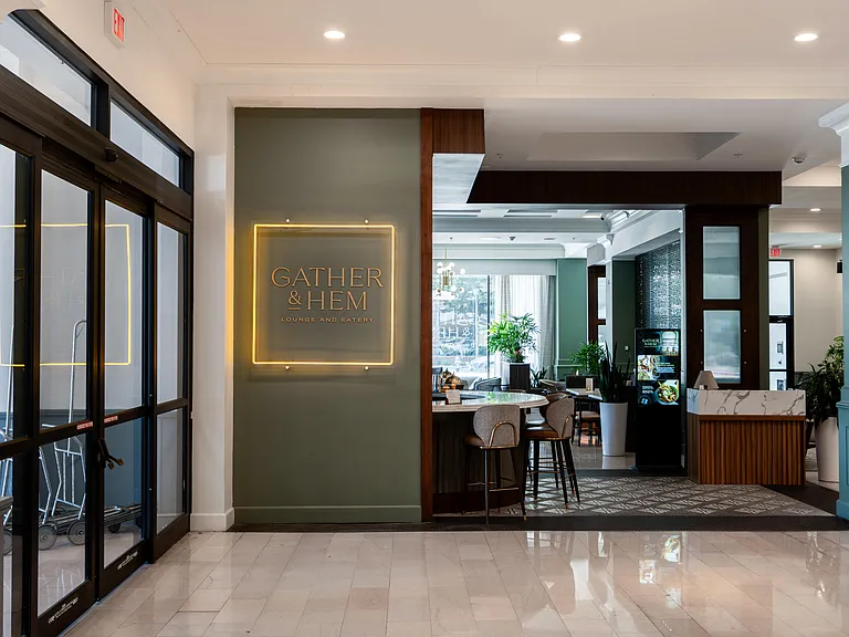 Miller and Rhoads Residences — Photo 1