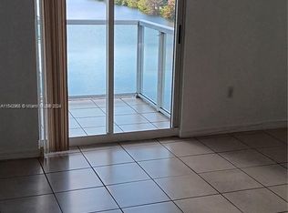 5085 NW 7th St APT 1003, Miami, FL 33126
