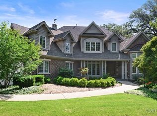 91 N Royal Oaks Dr, Bristol, IL 60512