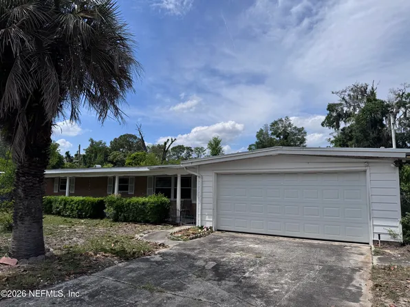 5527 MAXINE Drive, Jacksonville, FL 32277