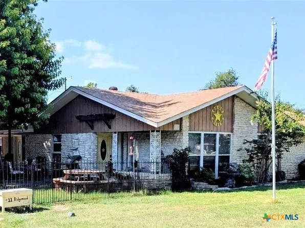 11 Ridgewood Dr, Morgans Pt Resort, TX 76513