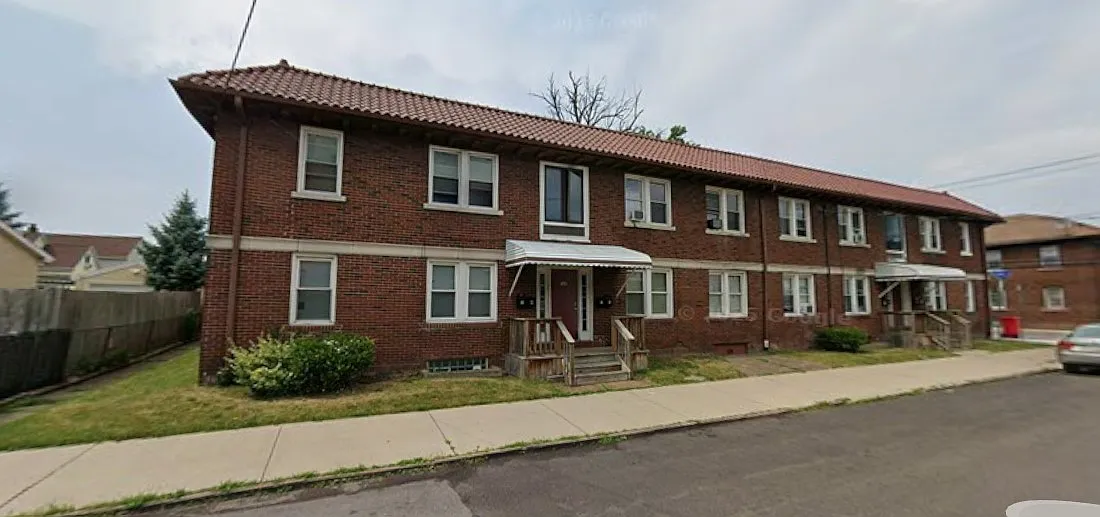 2 bed, 775 sqft, $1,175 — Photo 2