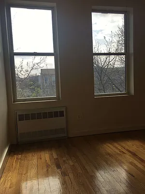 Rented by The MJS Group NY LLC | media 4