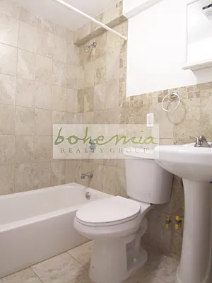 Rented by Bohemia Realty Group | media 75