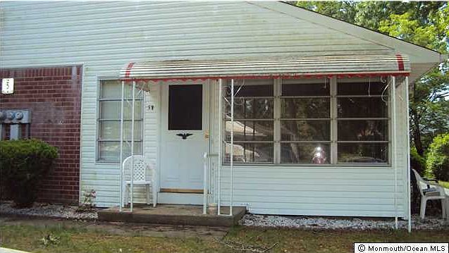 1st image of 5 Wintergreen Lane #B