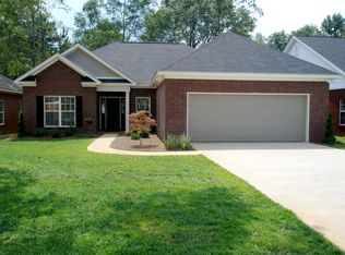 118 Frankfort Dr, Dothan, AL 36305