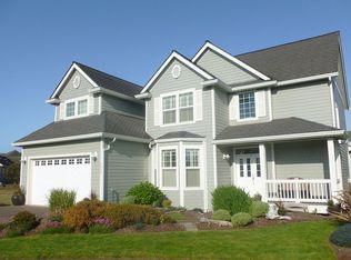 5950 SW Arbor Dr, South Beach, OR 97366