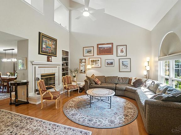 5th image of 981 Wittshire Ln