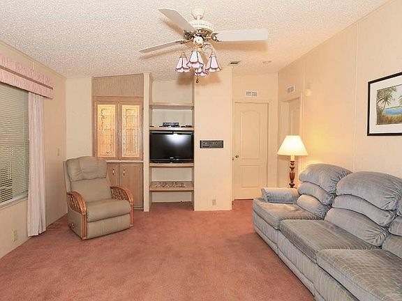 5th image of 1060 Dracena Dr #P23
