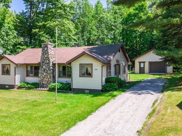 2228 Bass Lake Rd, Lupton, MI 48635
