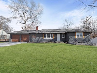 9705 Madison Ave, Kansas City, MO, 64114