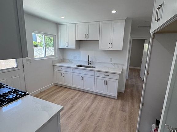 2nd image of 8261 Cerritos Ave #8265