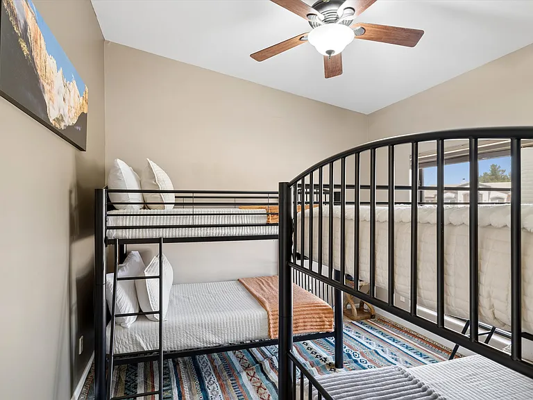 9033 W Patrick Ln — Photo 24