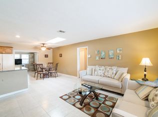 290 NW 46th St, Boca Raton, FL 33431