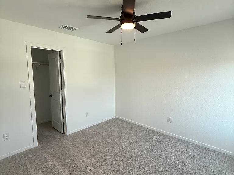 319 Moscato Rd — Photo 14