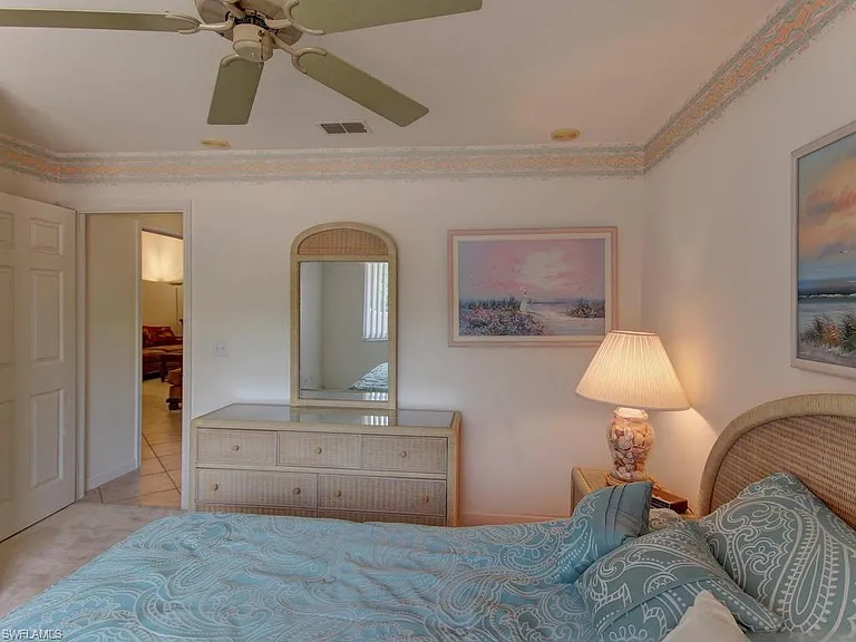 2462 Hidden Lake Dr #208 — Photo 19