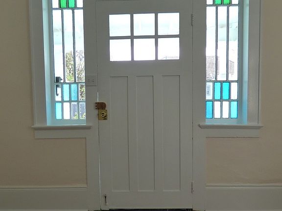 3rd image of 2729 Onzaga St