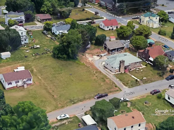 211 Patrick St, Lynchburg, VA 24501