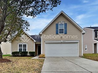 10111 Green Hedge Ave, Charlotte, NC 28269