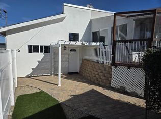 8733 Yates St, Sunland, CA 91040
