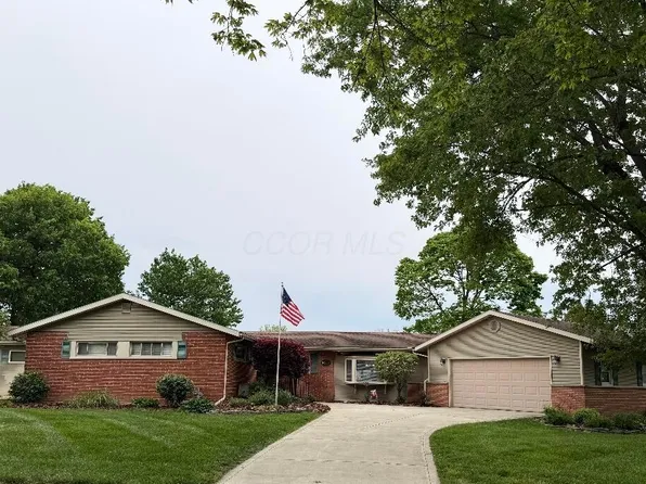 1003 Lynwood Ave, Circleville, OH 43113