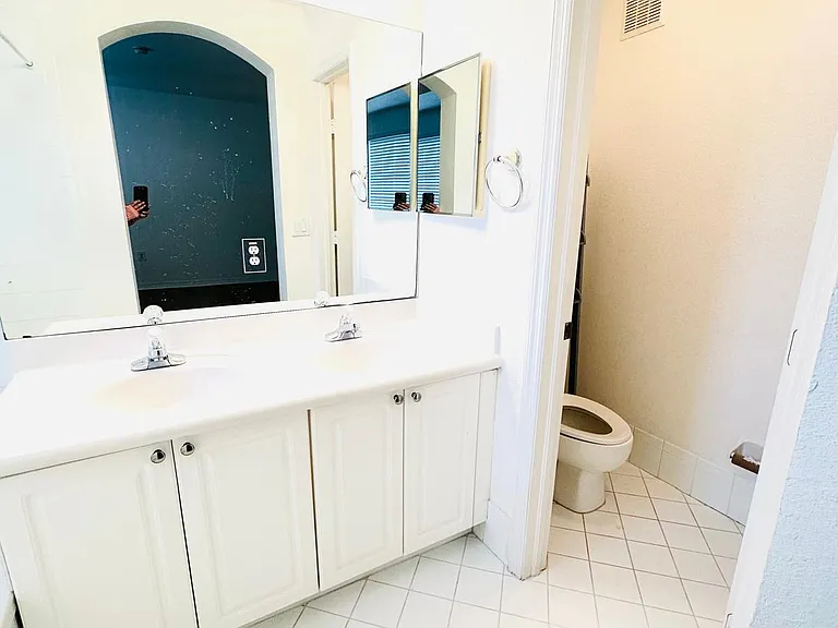 8846 W Flagler St #5 — Photo 26