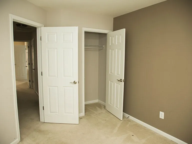 1400 Timberwood Blvd — Photo 18