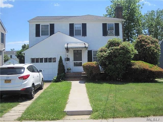 1st image of 7 Waters Ave