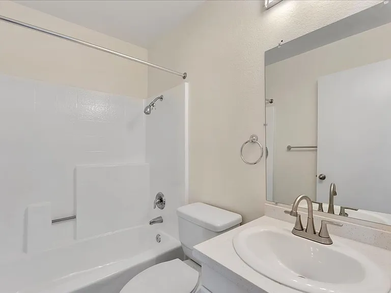 Parkview Palms Apartments- Riverside, CA — Photo 77