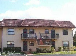 916 NW 104th Ave, Pembroke Pines, FL 33026