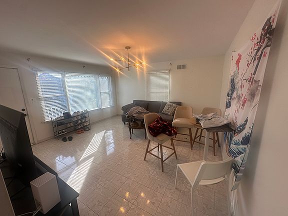 2nd image of 10 Orange St