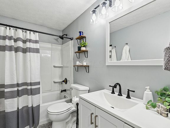 4th image of 4859 Leybourne Dr
