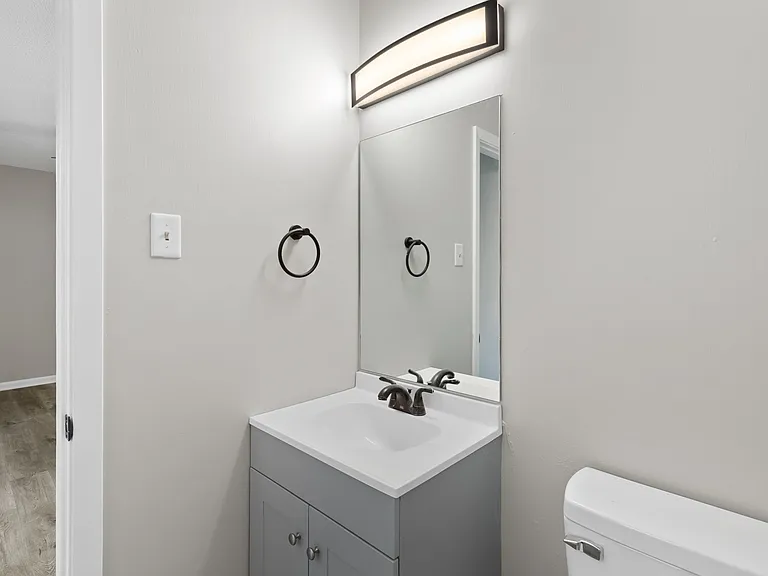 5215 Longbranch Dr — Photo 10