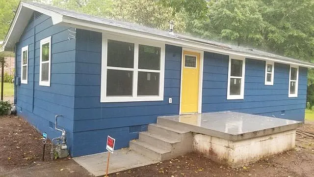 1274 Benton St NW — Photo 18