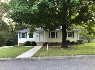 302 N Houser St, Cherryville, NC 28021