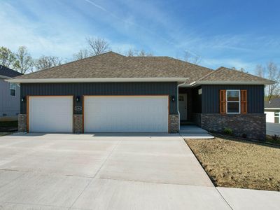 1504 W Parkview Avenue, Ozark, MO, 65721
