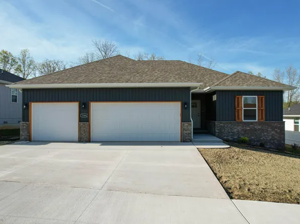 1504 W Parkview Avenue, Ozark, MO 65721