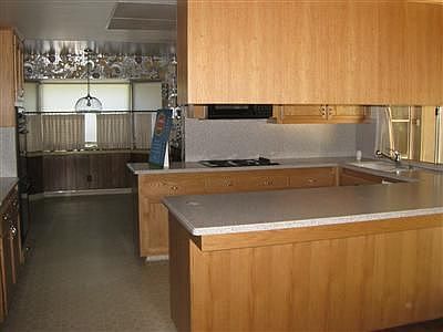 3rd image of 2583 American River Dr