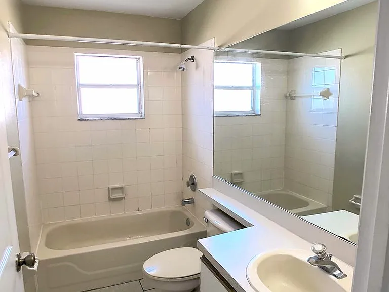2298 Santa Lucia St — Photo 11