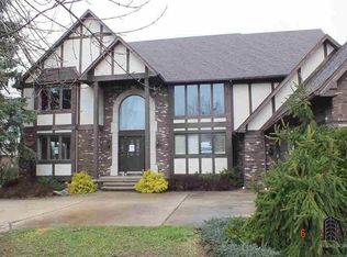 15039 Teakwood Dr, Monroe, MI 48161