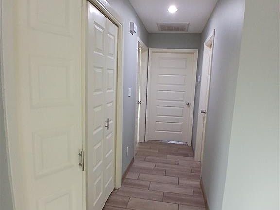 5th image of 825 S Mississippi St APT C