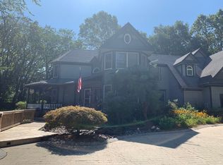 31 Lexington Ave, Toms River, NJ 08753