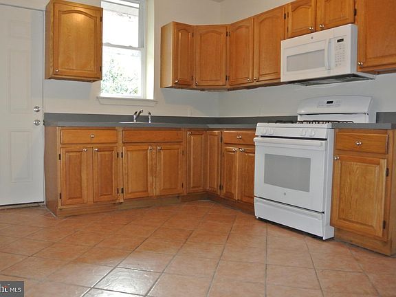5th image of 5852 Osage Ave