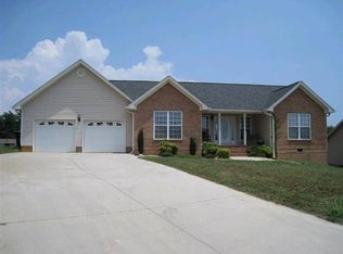 7801 Bacon Meadow Dr, Georgetown, TN 37336