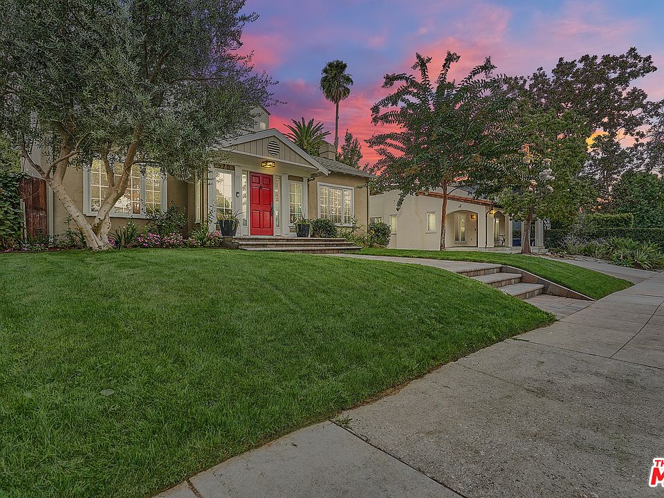 1st image of 570 Lillian Way