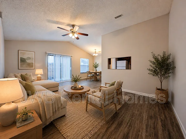 5671 Marathon Pkwy — Photo 7