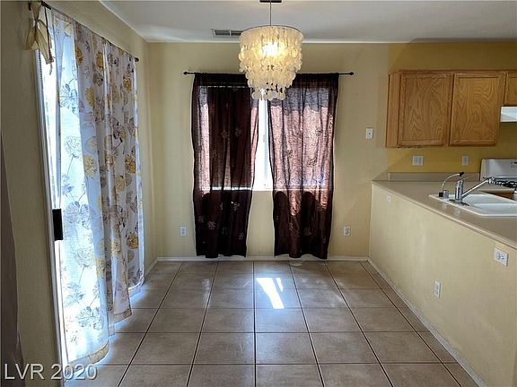 5th image of 5949 Banbury Heights Way