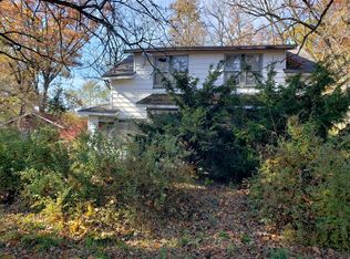 112 Jefferson St, Three Rivers, MI 49093