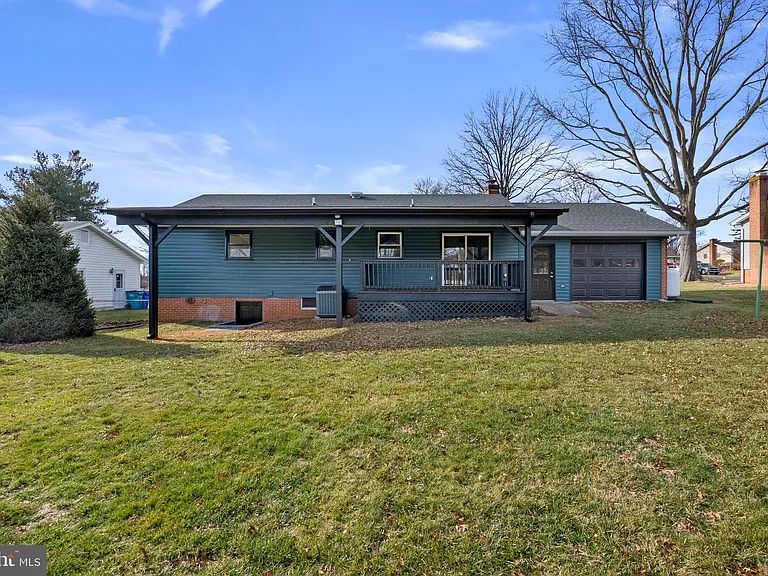 3887 Shadywood Dr — Photo 43